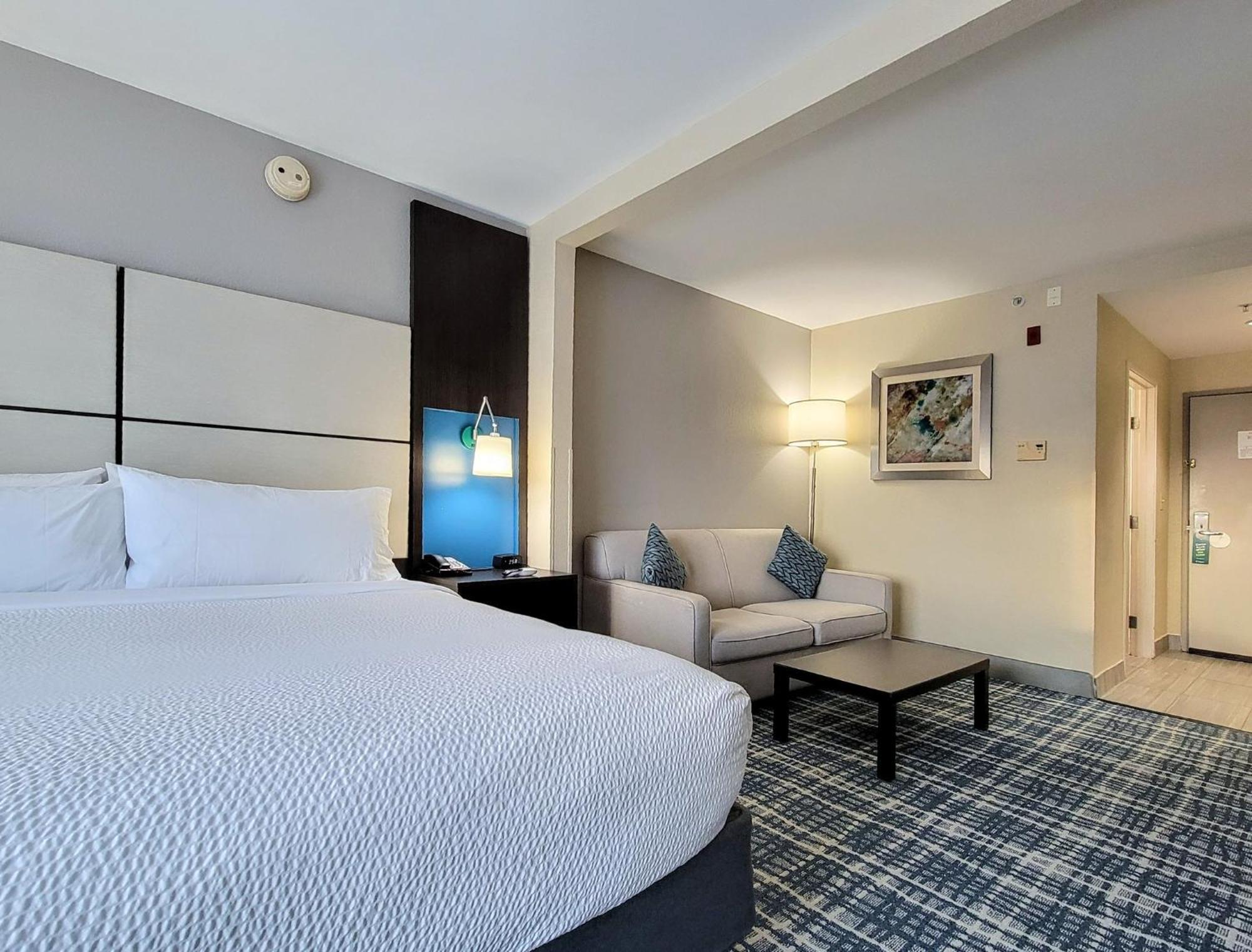 Holiday Inn - Belcamp - Aberdeen Area By Ihg Exteriör bild