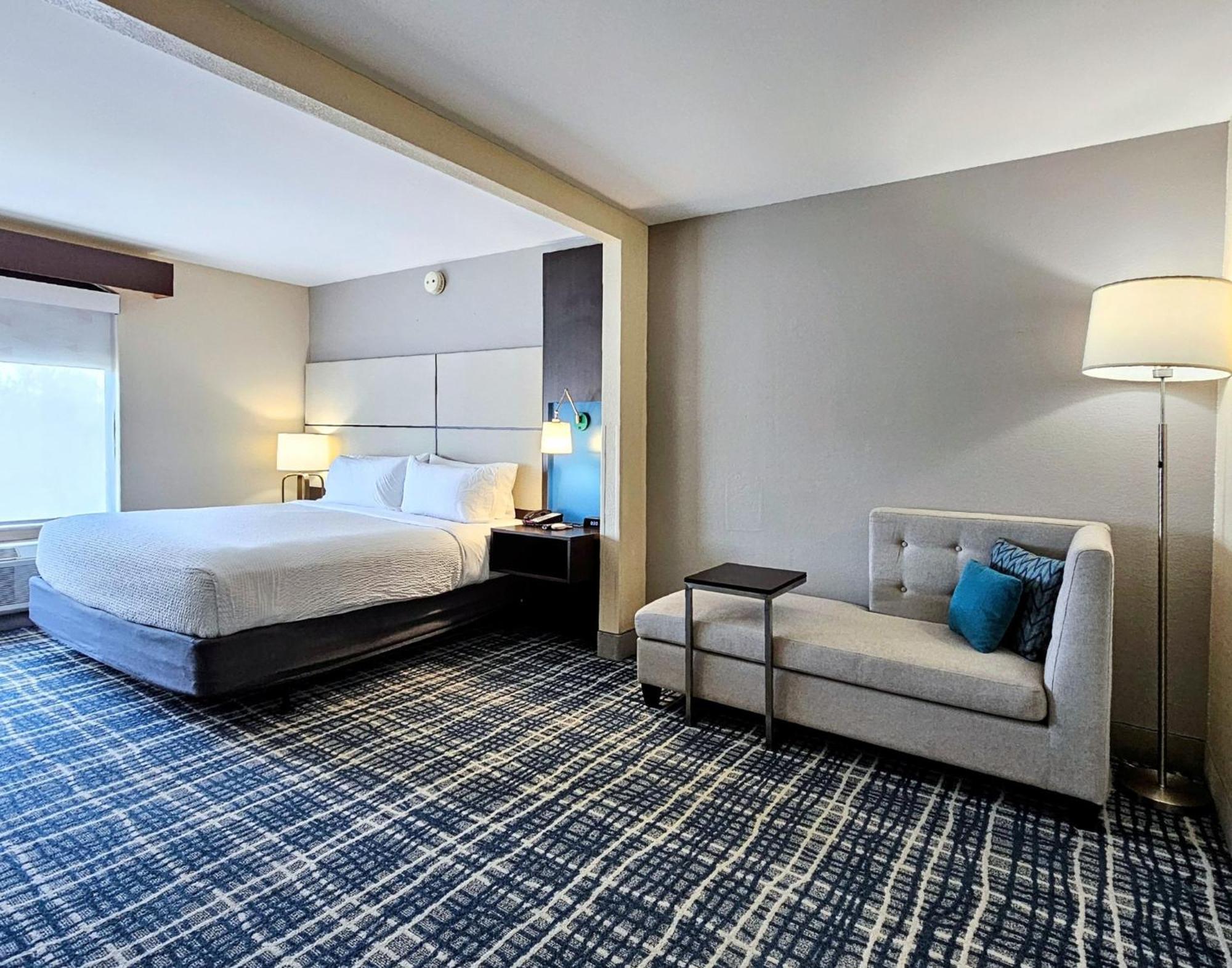 Holiday Inn - Belcamp - Aberdeen Area By Ihg Exteriör bild